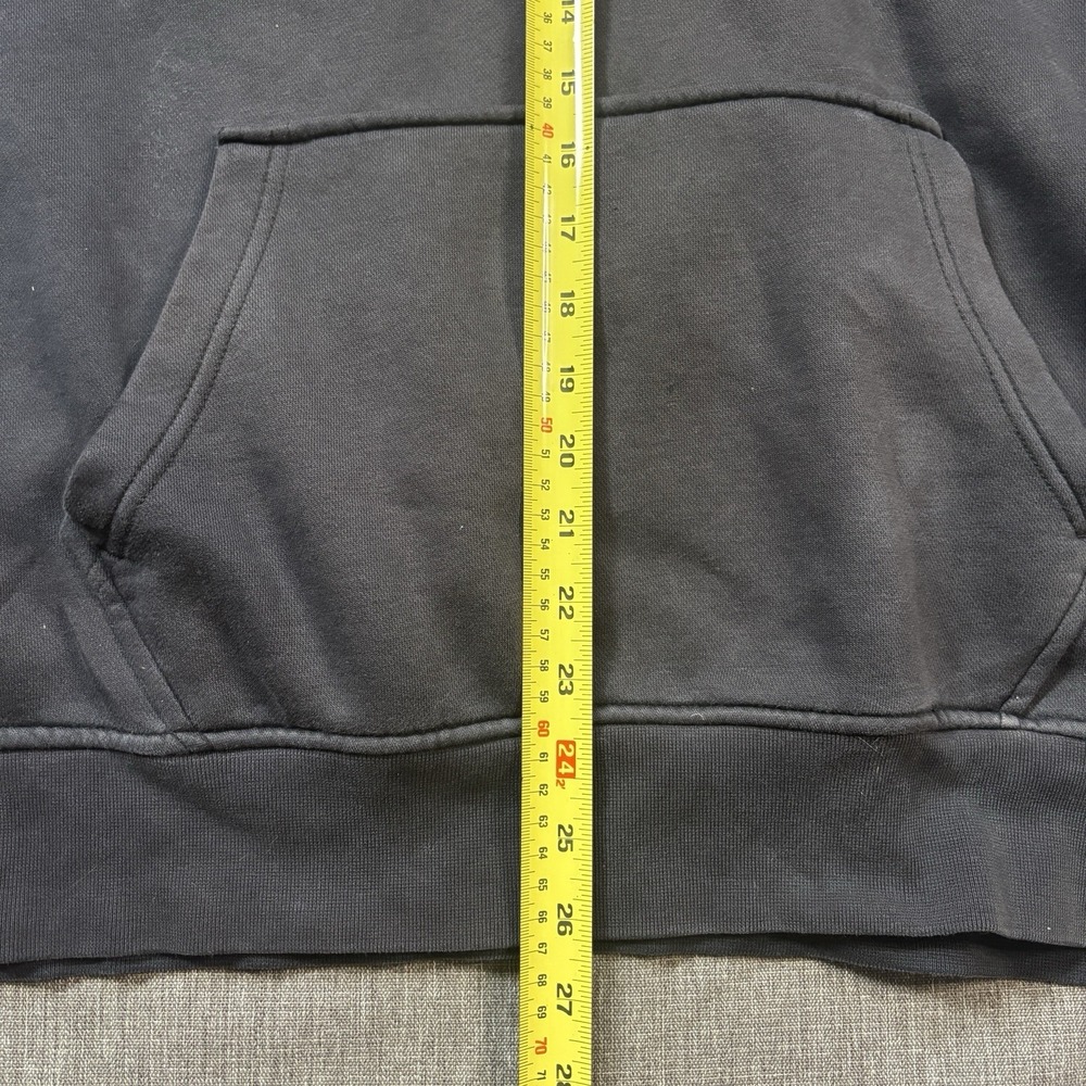 Vintage Levi's Black Hoodie with Faded Logo - L - Picture 8 of 9